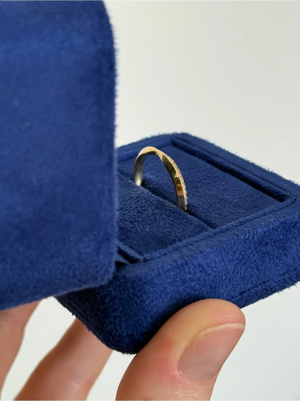 Frank Darling 14k Gold Pinched Pave Ring size 5.75